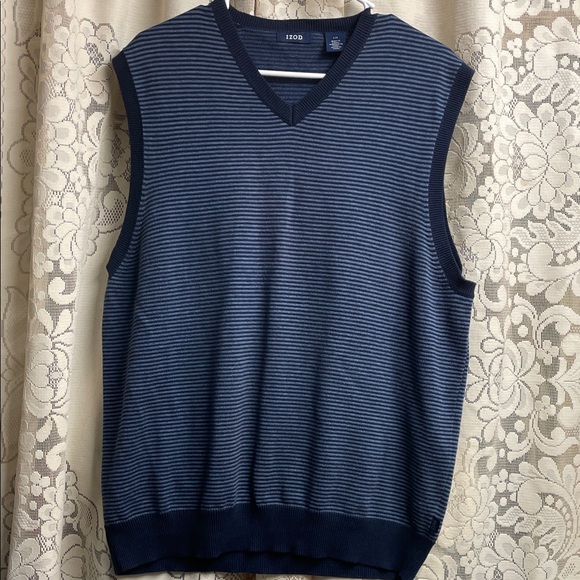 Izod Men's Blue Striped V-Neck Sweater Vest - Picture 1 of 6
